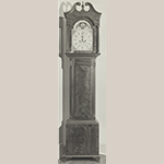 Fig. 29: Tall case clock with case attributed to Walter Bowie (1790–1853), 1810–1820, Port Royal, VA and movement by John Weidemeyer (w.c.1800–1822), 1800–1820, Fredericksburg, VA. Mahogany with yellow pine and white pine; HOA: 93-3/4″, WOA: 21-7/8″ (hood), DOA: 11-7/8″ (hood). Private collection; MESDA Object Database File S-5002.