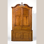 Fig. 24: Corner cupboard by Moses Crawford, 1790-1800, Knox Co., TN. Walnut with yellow pine and tulip poplar; HOA: 101-1/4”, WOA: 56-1/2”, DOA: 23-1/2”. MESDA Collection, Acc. 5422.