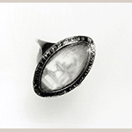 Fig. 6: Mourning ring, 1779, Virginia. Inscribed on bezel “Eliza Chinn OB 11 March 1779.” Materials and dimensions not recorded. Private collection; MESDA Object Database file S-20936.