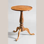 Fig. 40: Candlestand by Henry Macy, 1810–1820, Guilford Co., NC. Descended in the Henry Macy family. Walnut; HOA: 24”, WOA: 17”. Private Collection; MESDA Object Database file D-31852.