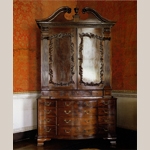 Fig. 6: Bureau Cabinet, Ireland, c. 1760. Mahogany with unrecorded secondary woods. Collection of the Castletown Foundation, Celbridge, Co. Kildare, Ireland.